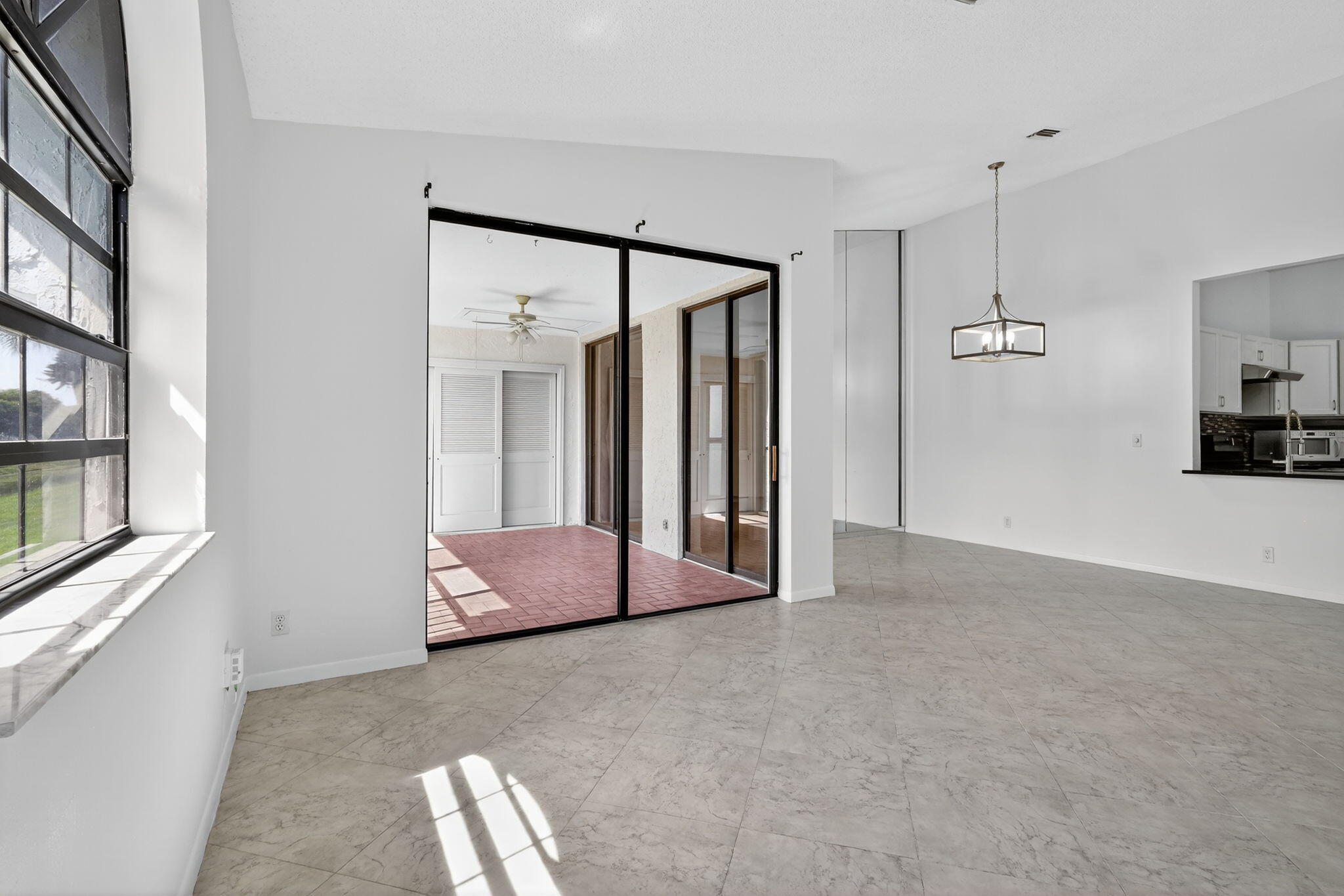 MLS #RX-11110091 image #2