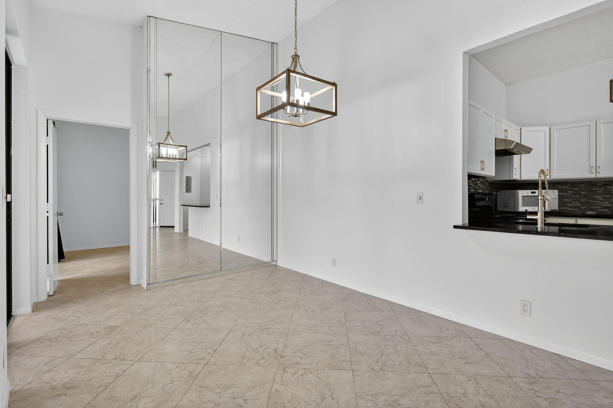 MLS #RX-11110091 image #5