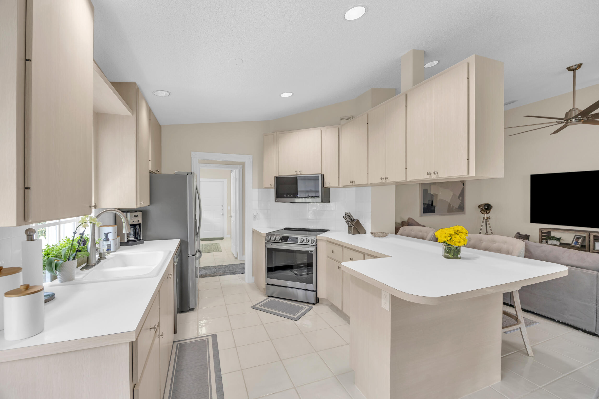 MLS #RX-11118413 image #4