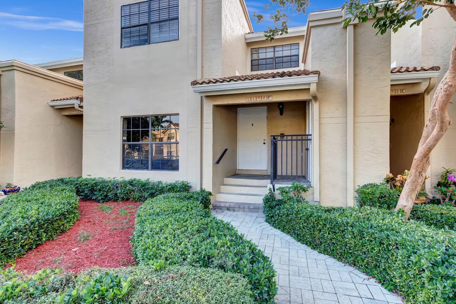 MLS #RX-10561613 image #1