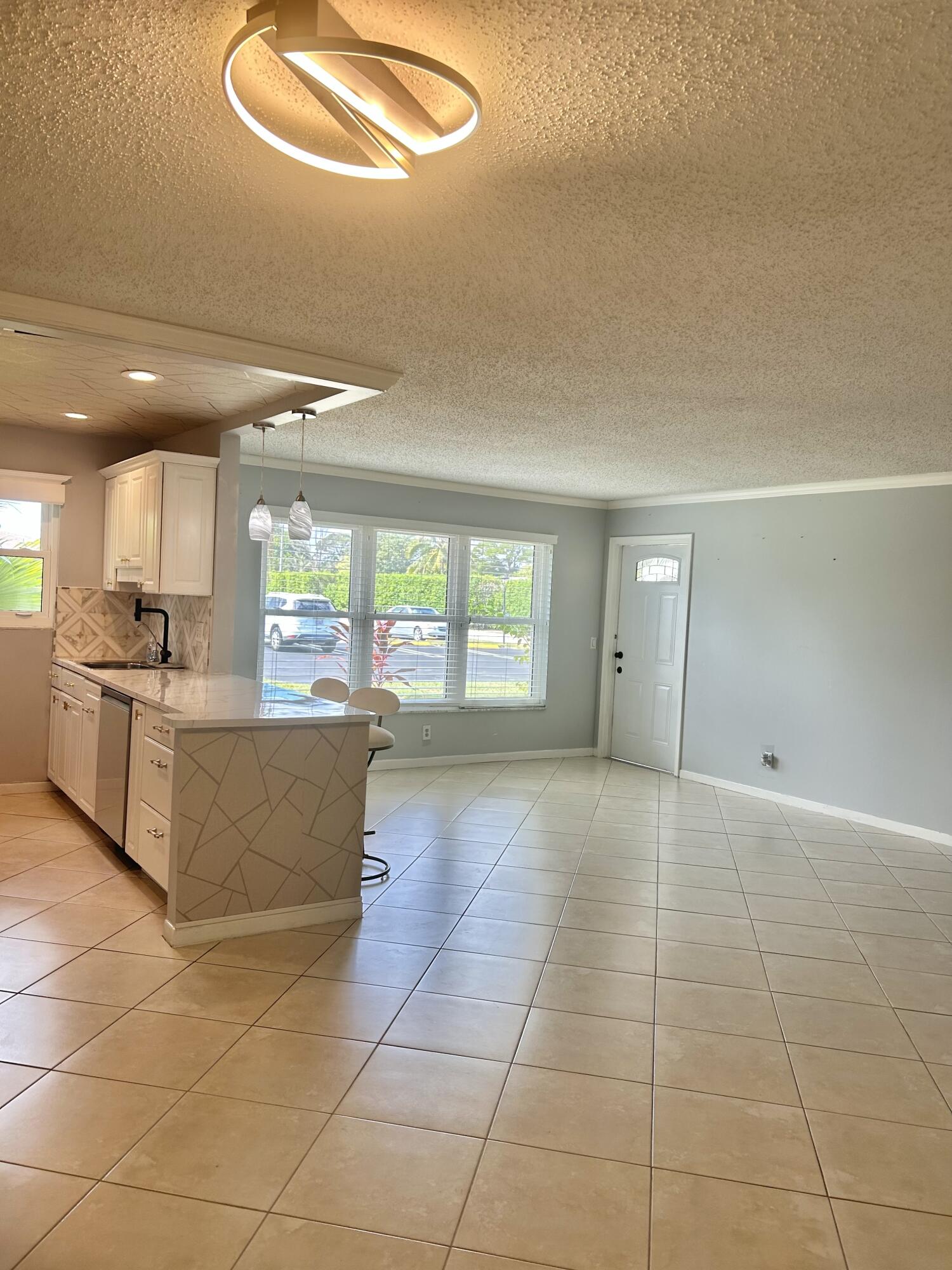 MLS #RX-11118541 image #3