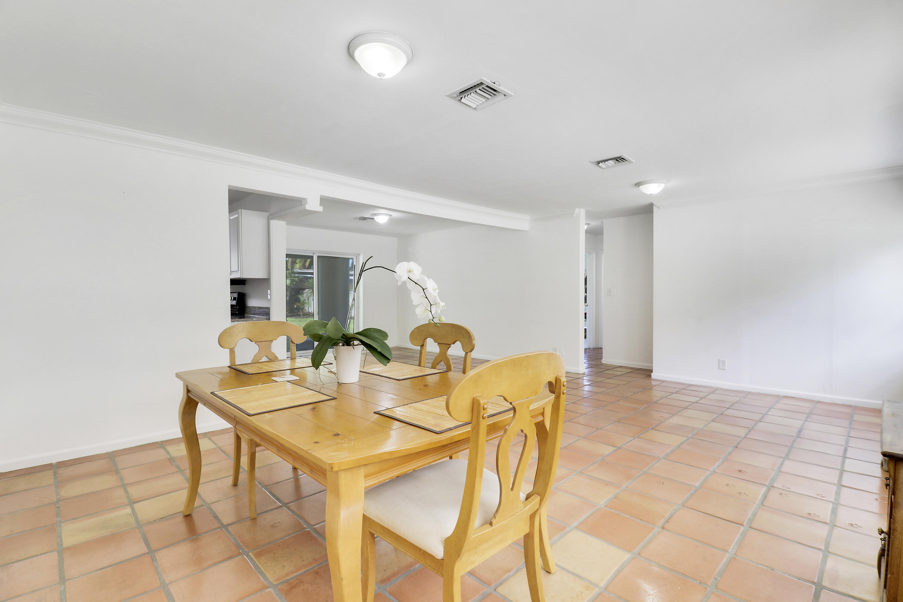 MLS #RX-11118641 image #16