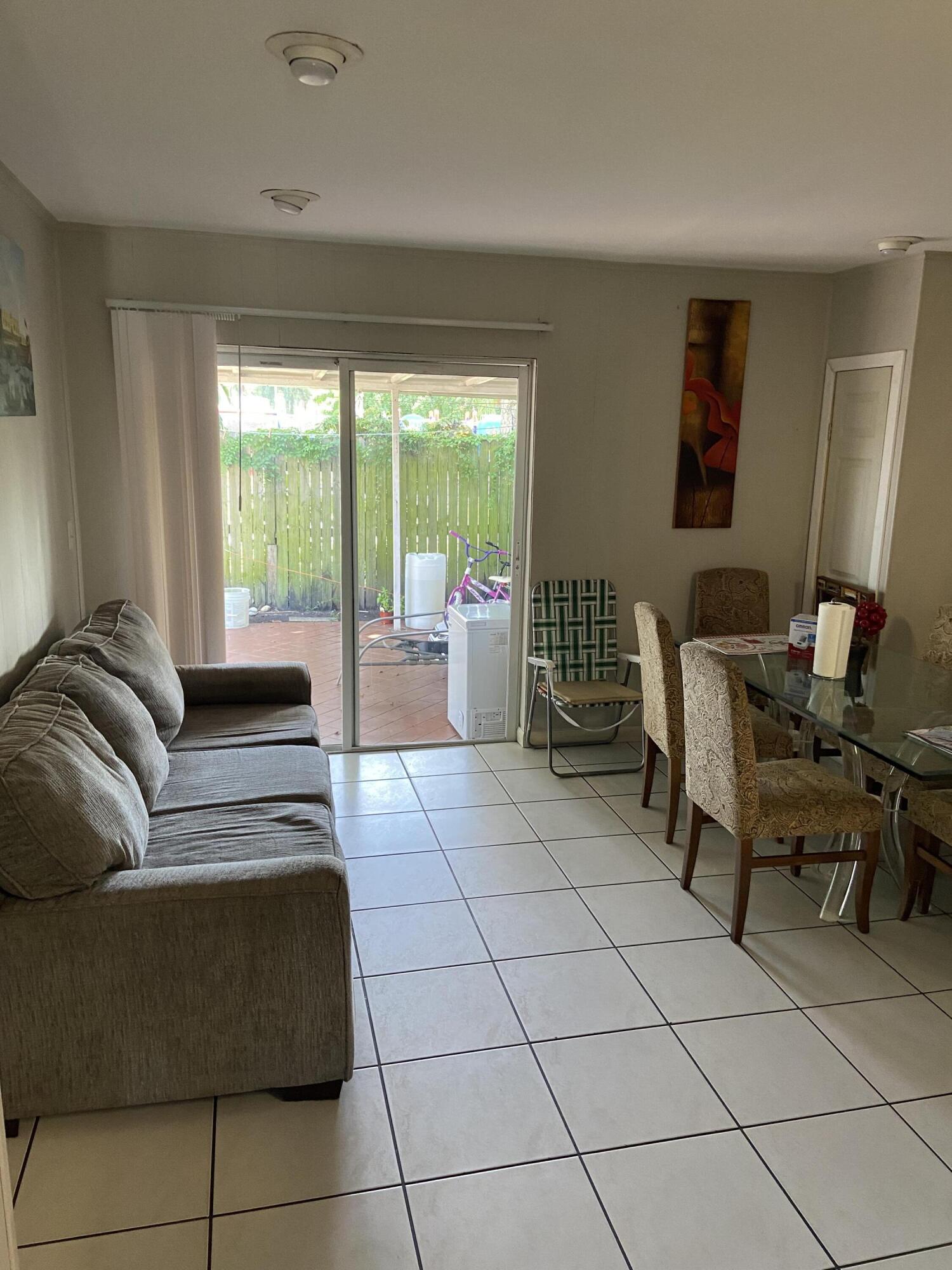 MLS #RX-11118661 image #1