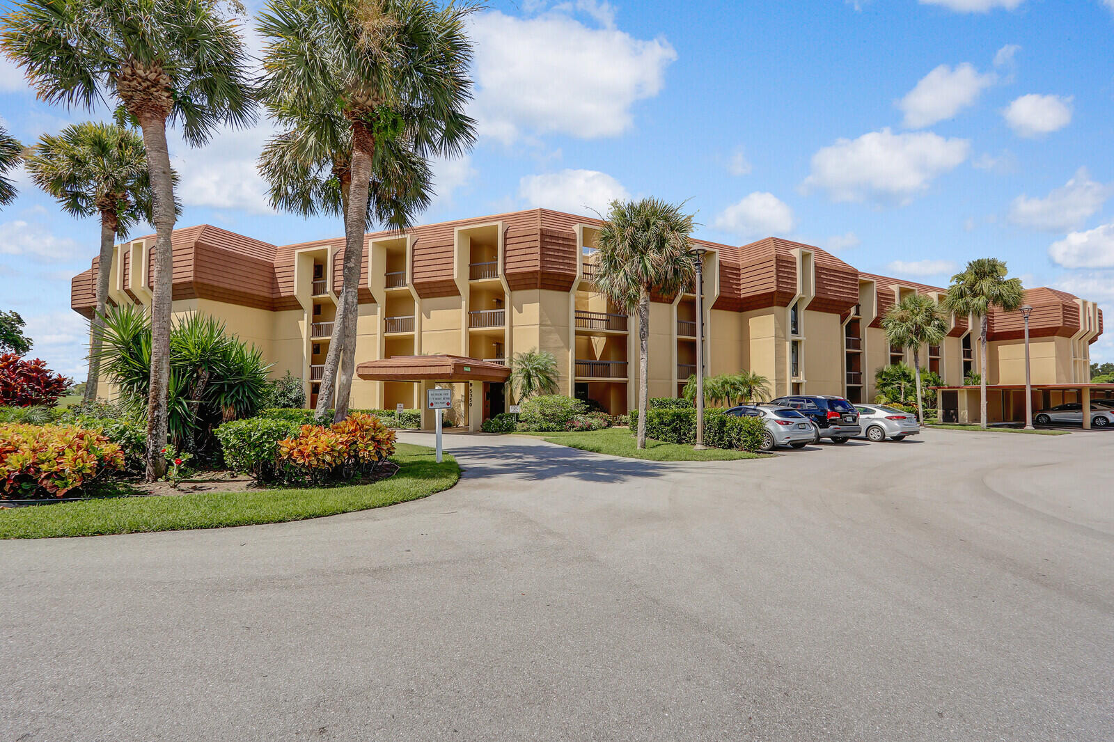 MLS #RX-11118879 image #1