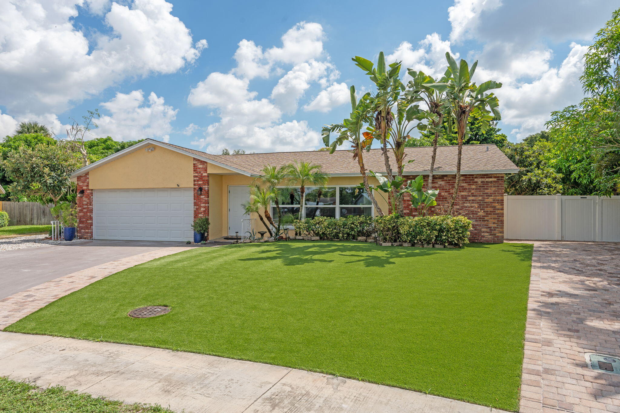 MLS #RX-11118902 image #1