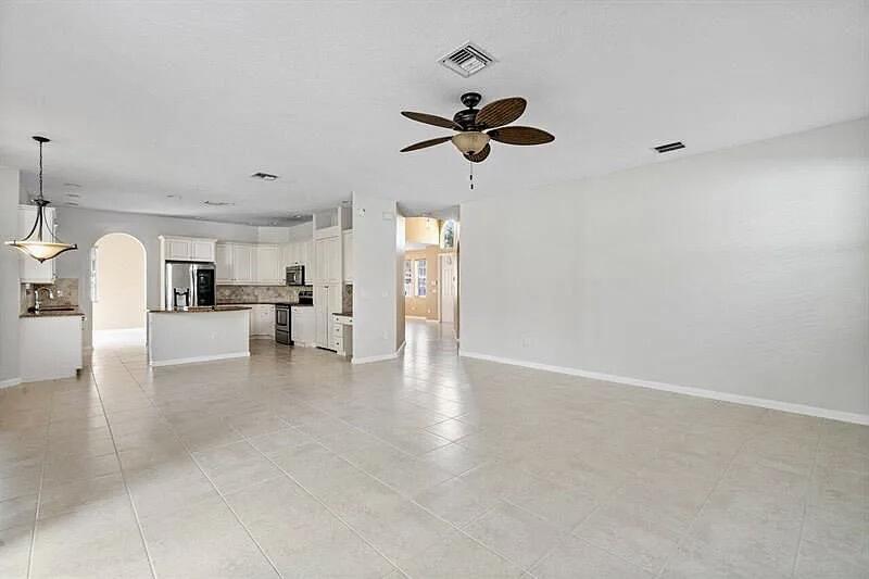 MLS #RX-11118980 image #11