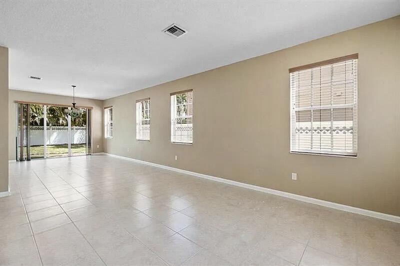 MLS #RX-11118980 image #7