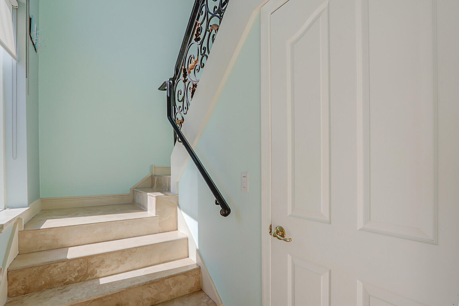 MLS #RX-11119064 image #1