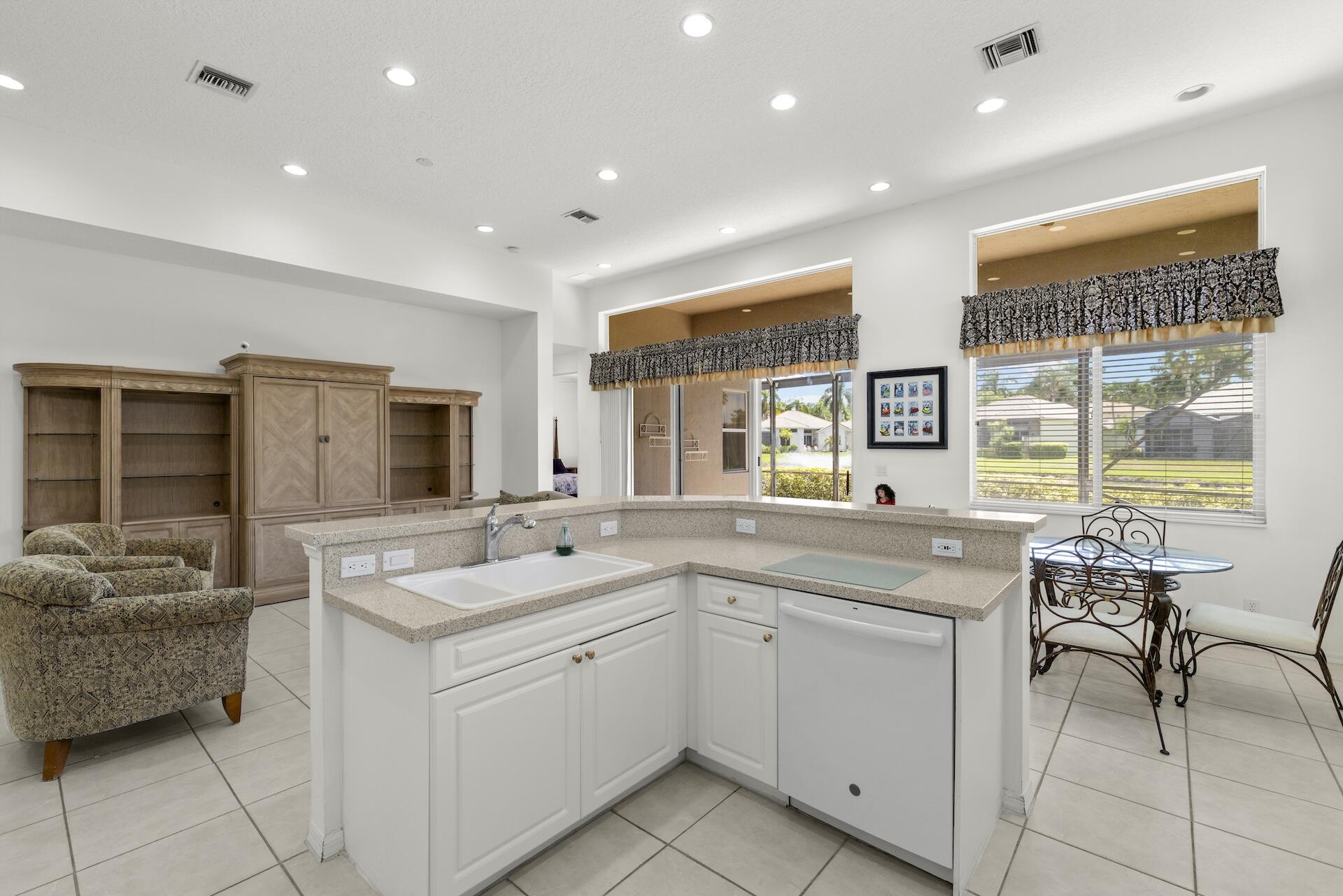 MLS #RX-11119075 image #9