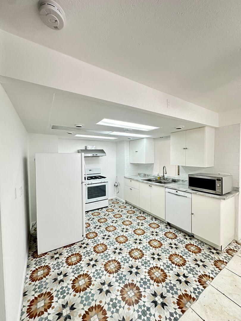 MLS #RX-11119381 image #5