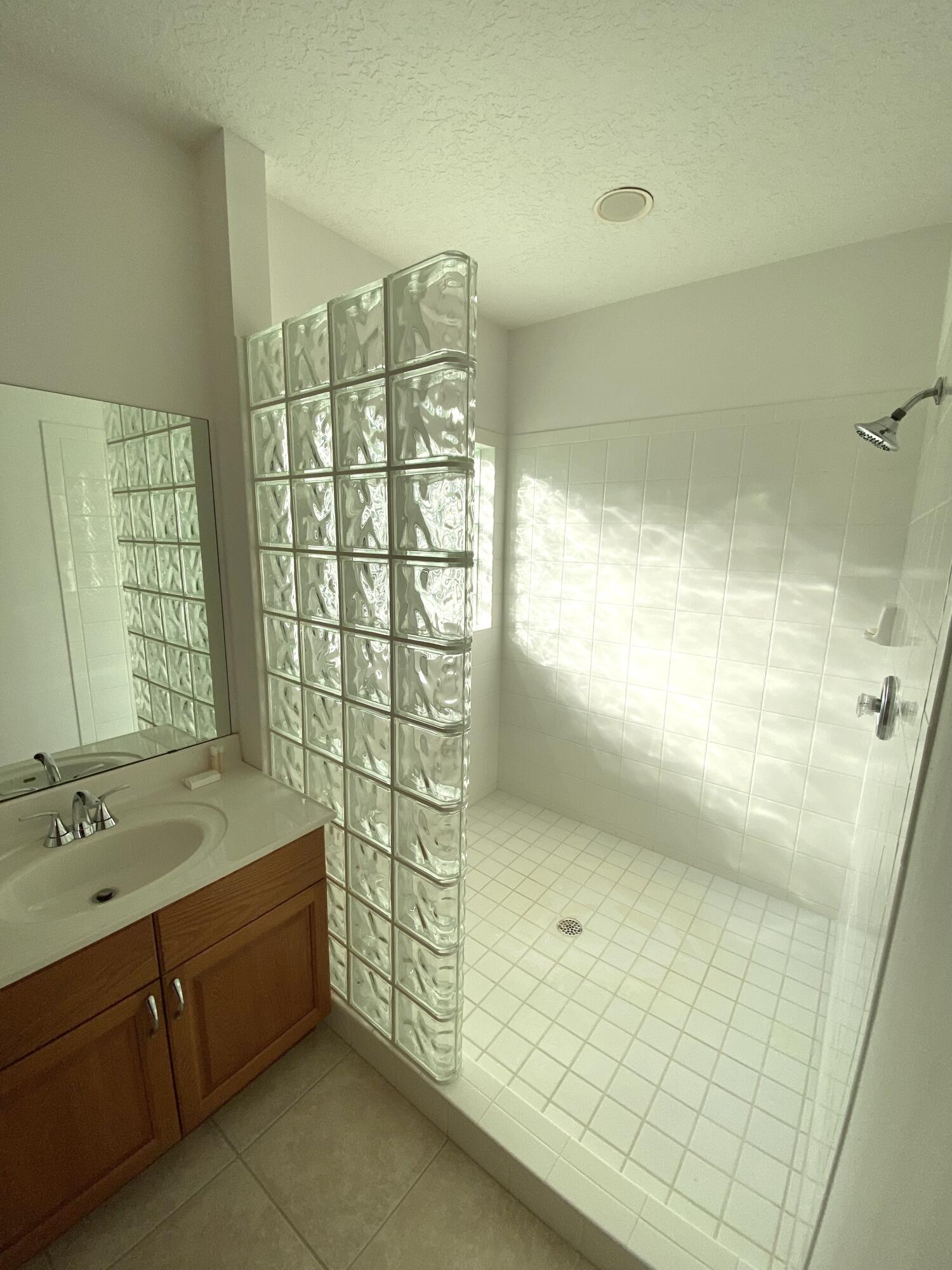 MLS #RX-11119983 image #8