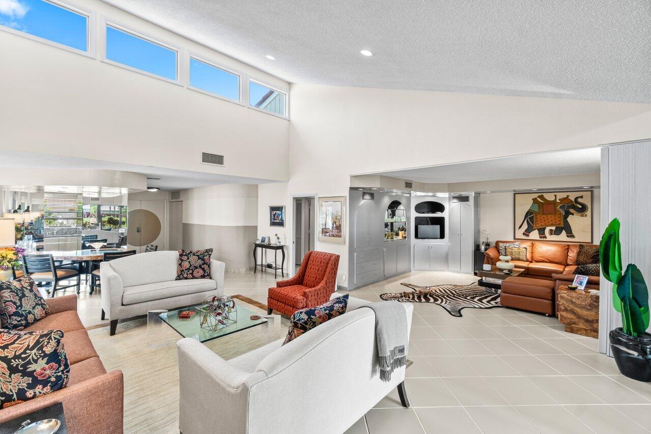 MLS #RX-11009494 image #10