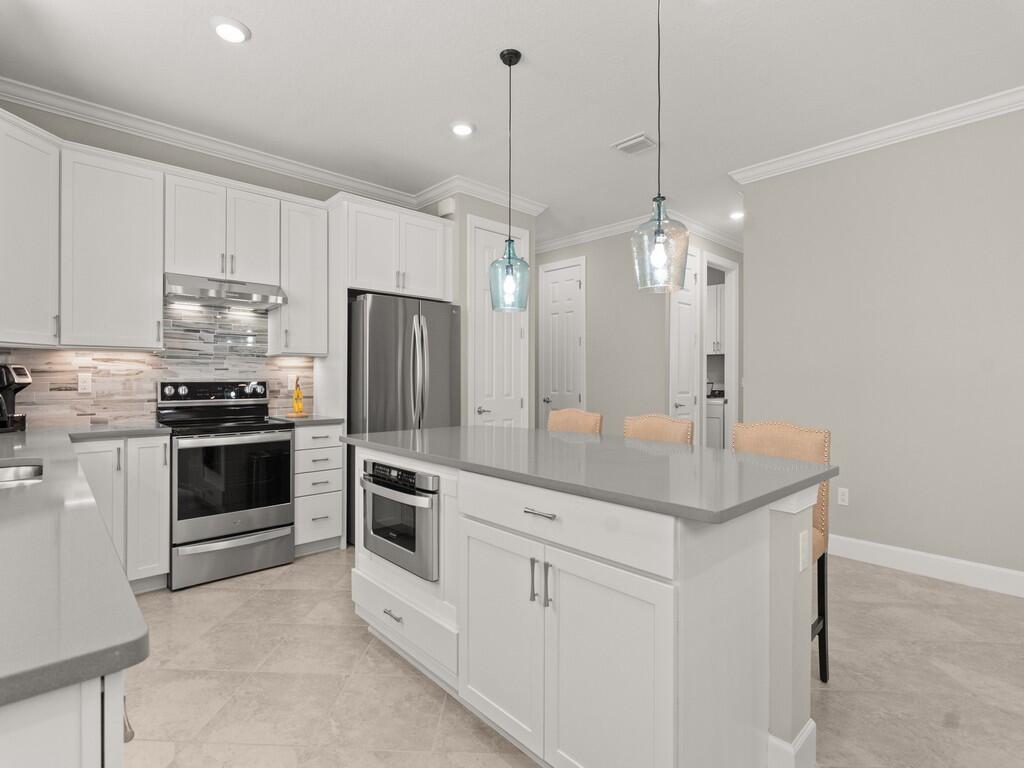 MLS #RX-11120430 image #0