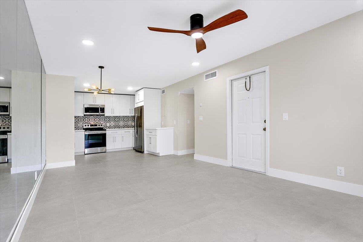 MLS #RX-11120572 image #10