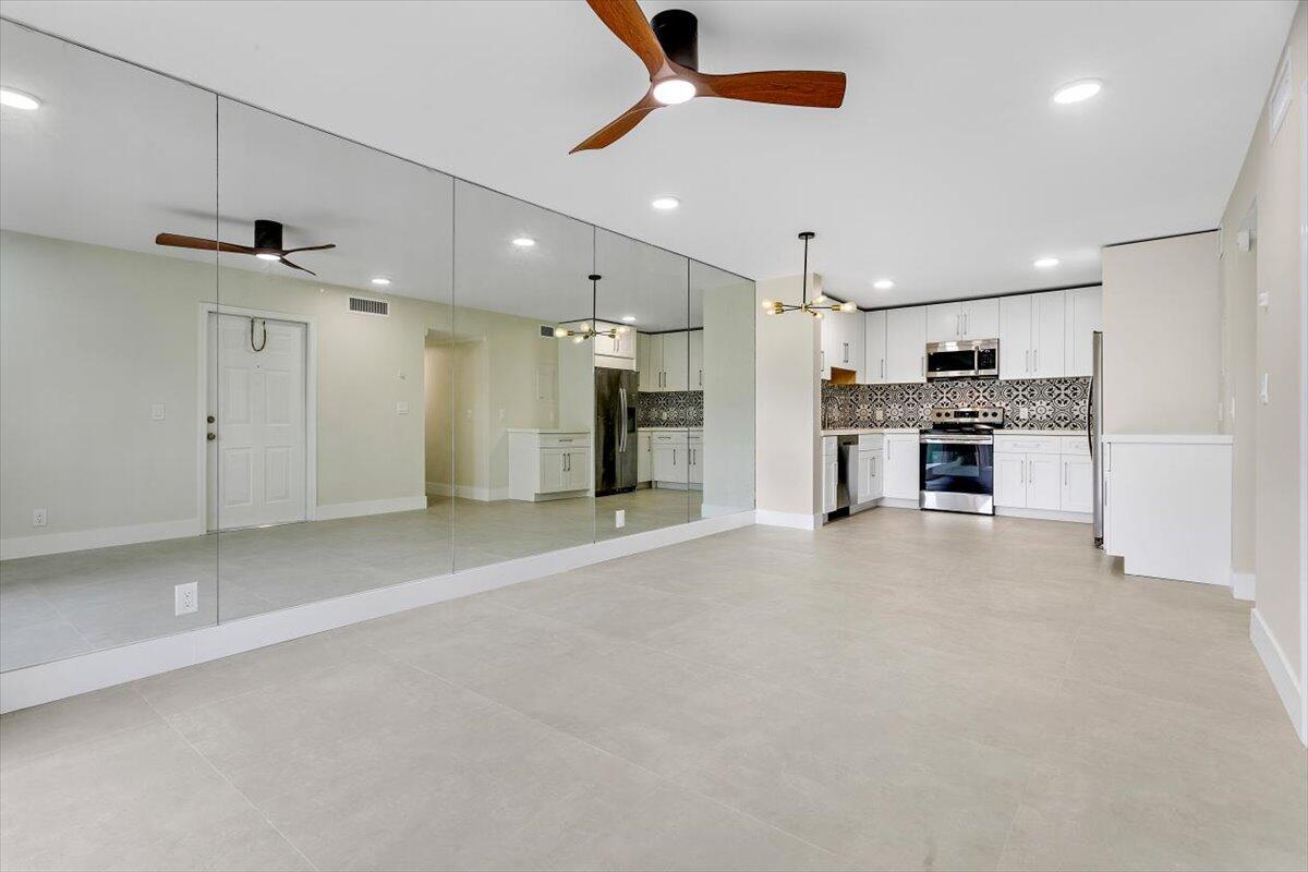 MLS #RX-11120572 image #3