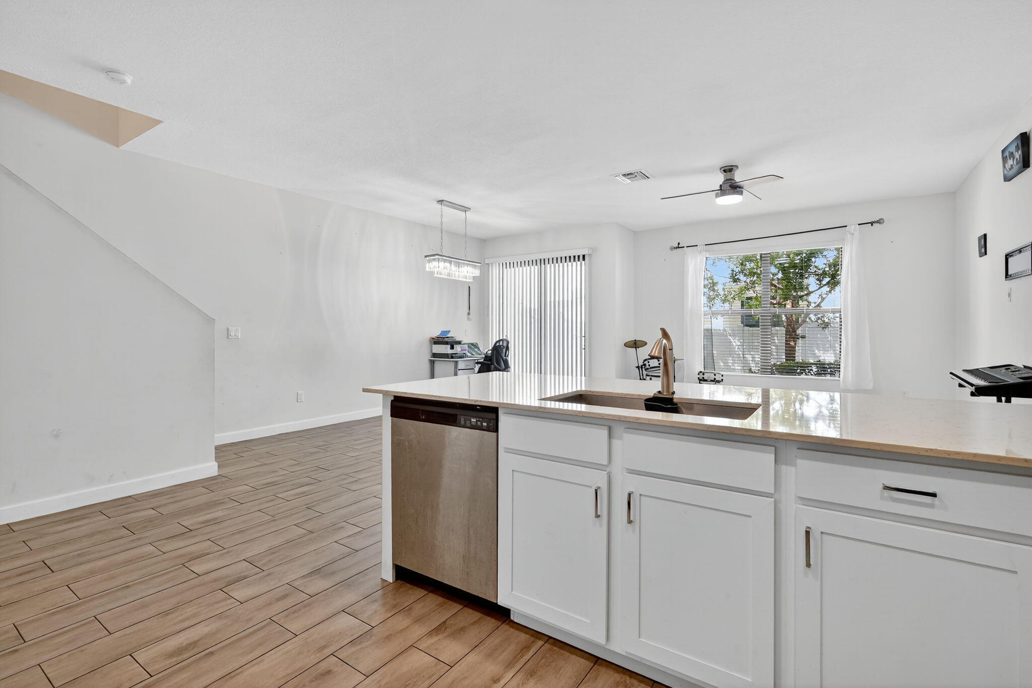 MLS #RX-11120675 image #9