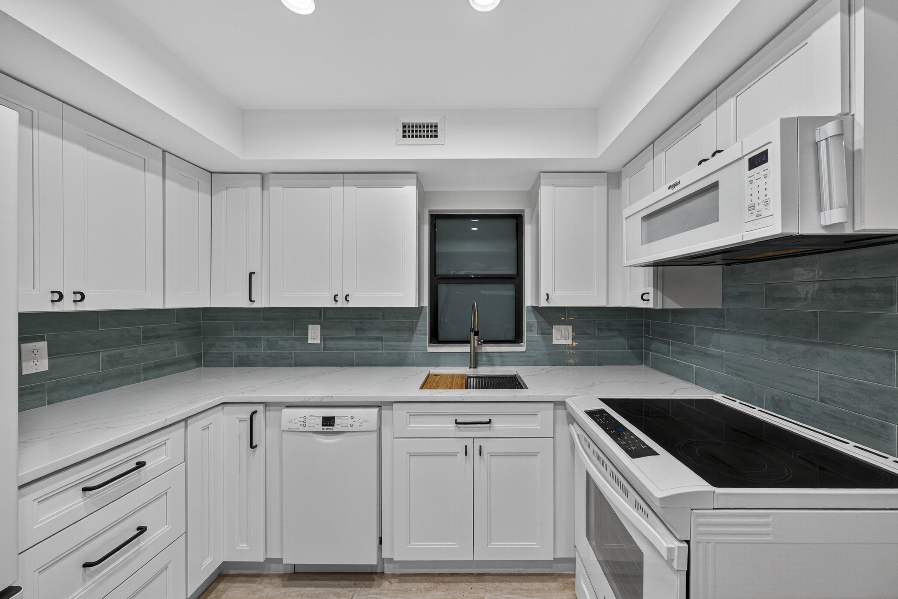 MLS #RX-11120733 image #1