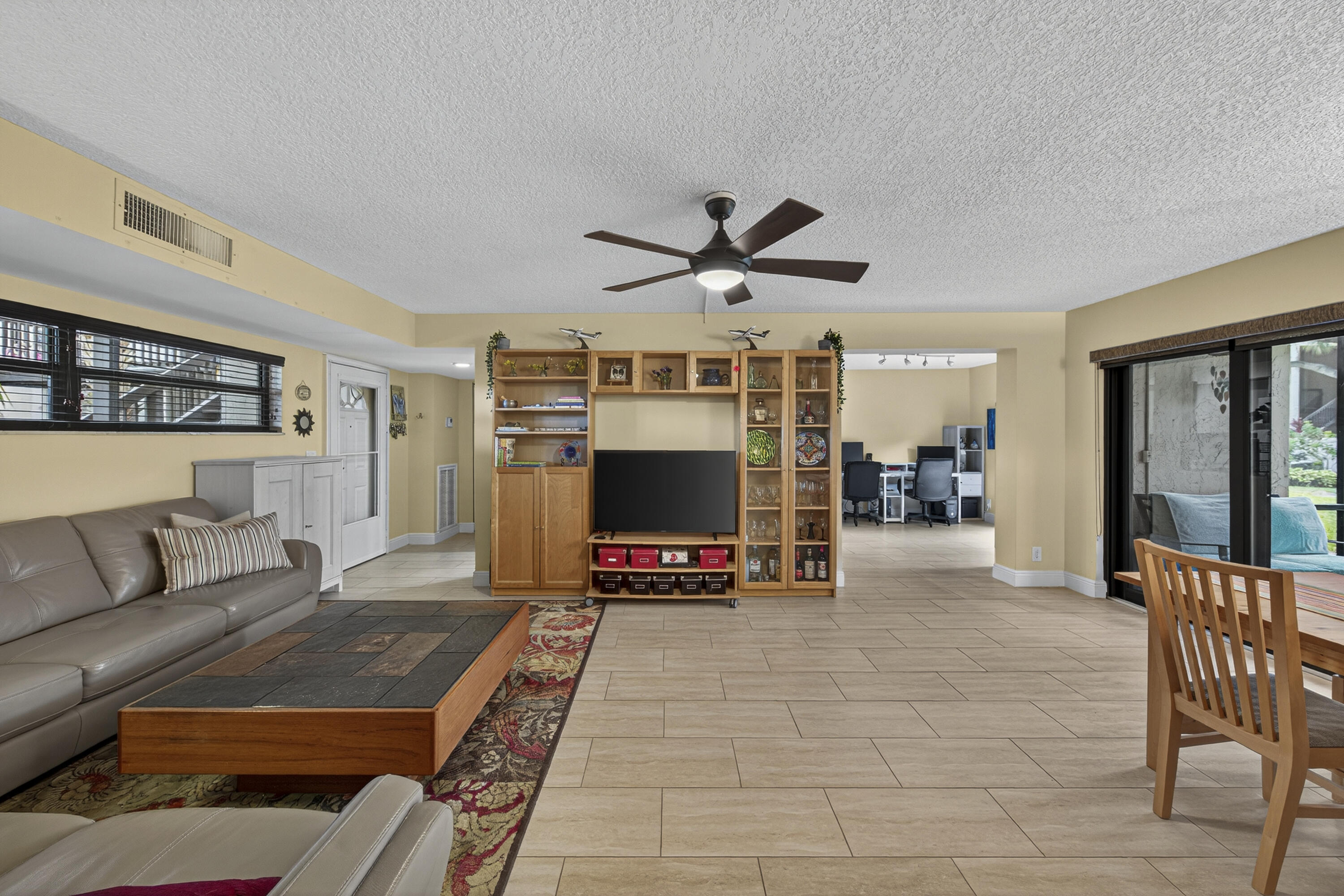 MLS #RX-11120733 image #6