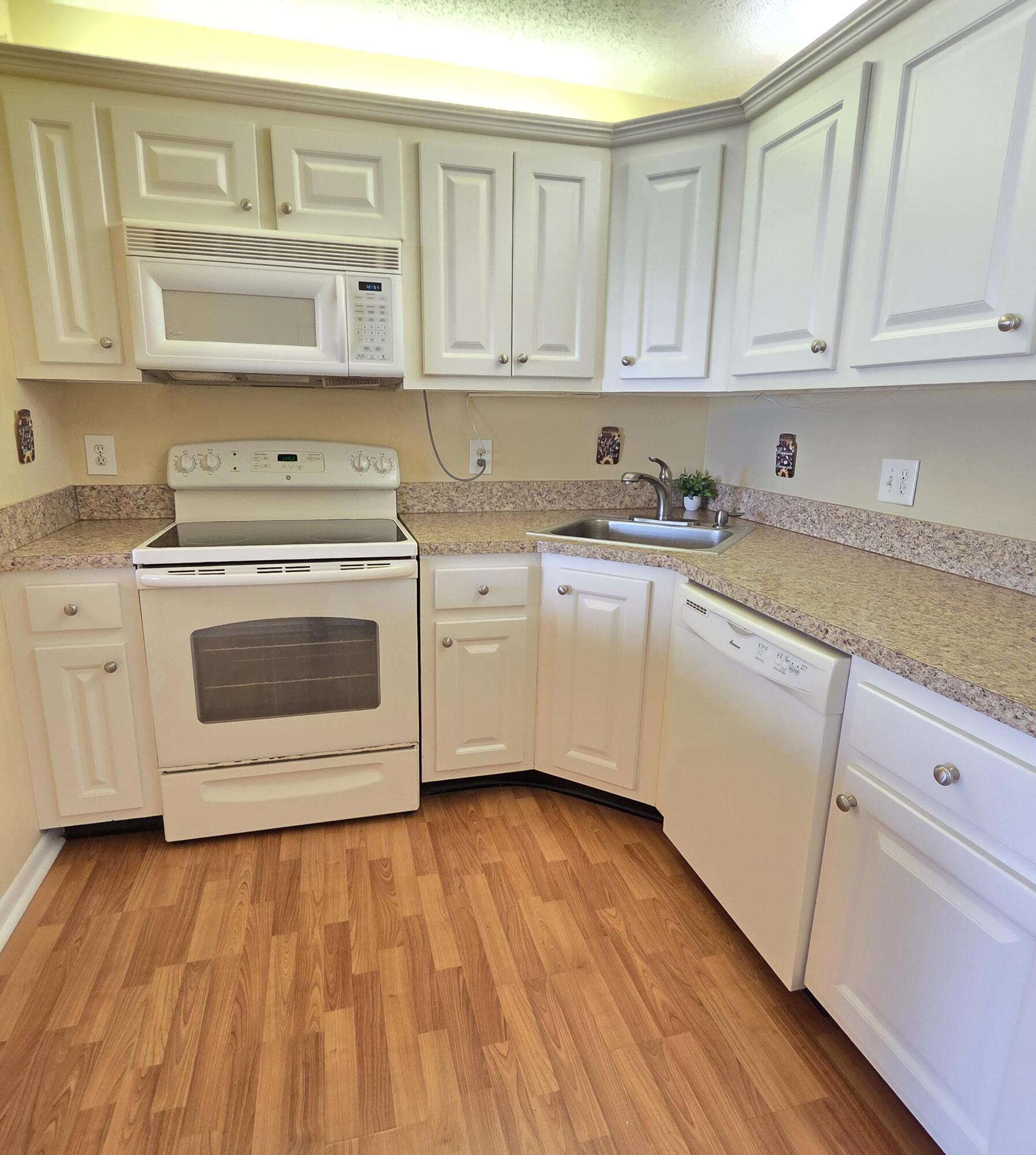 MLS #RX-10546326 image #25