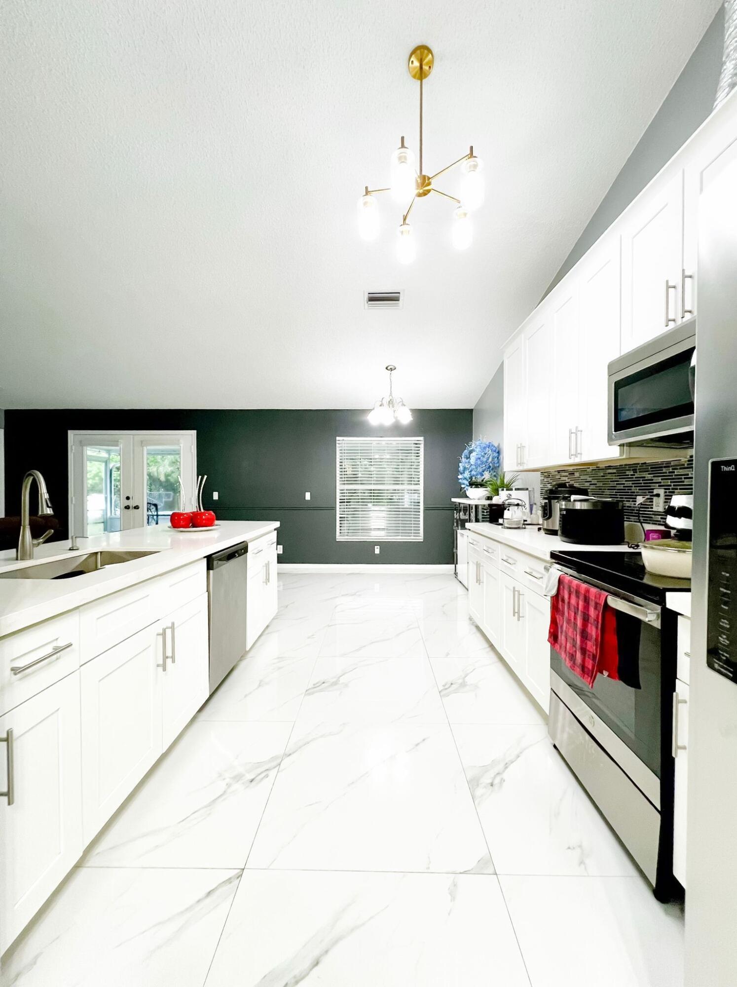 MLS #RX-10786409 image #17