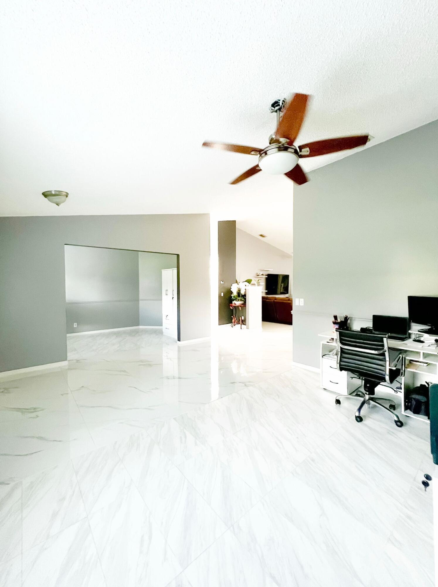 MLS #RX-10786409 image #2