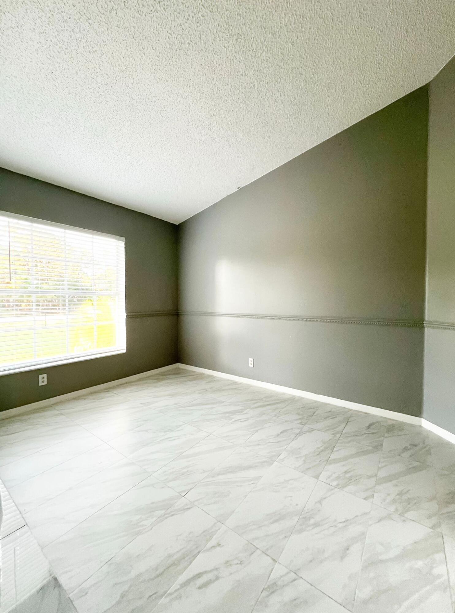 MLS #RX-10786409 image #3