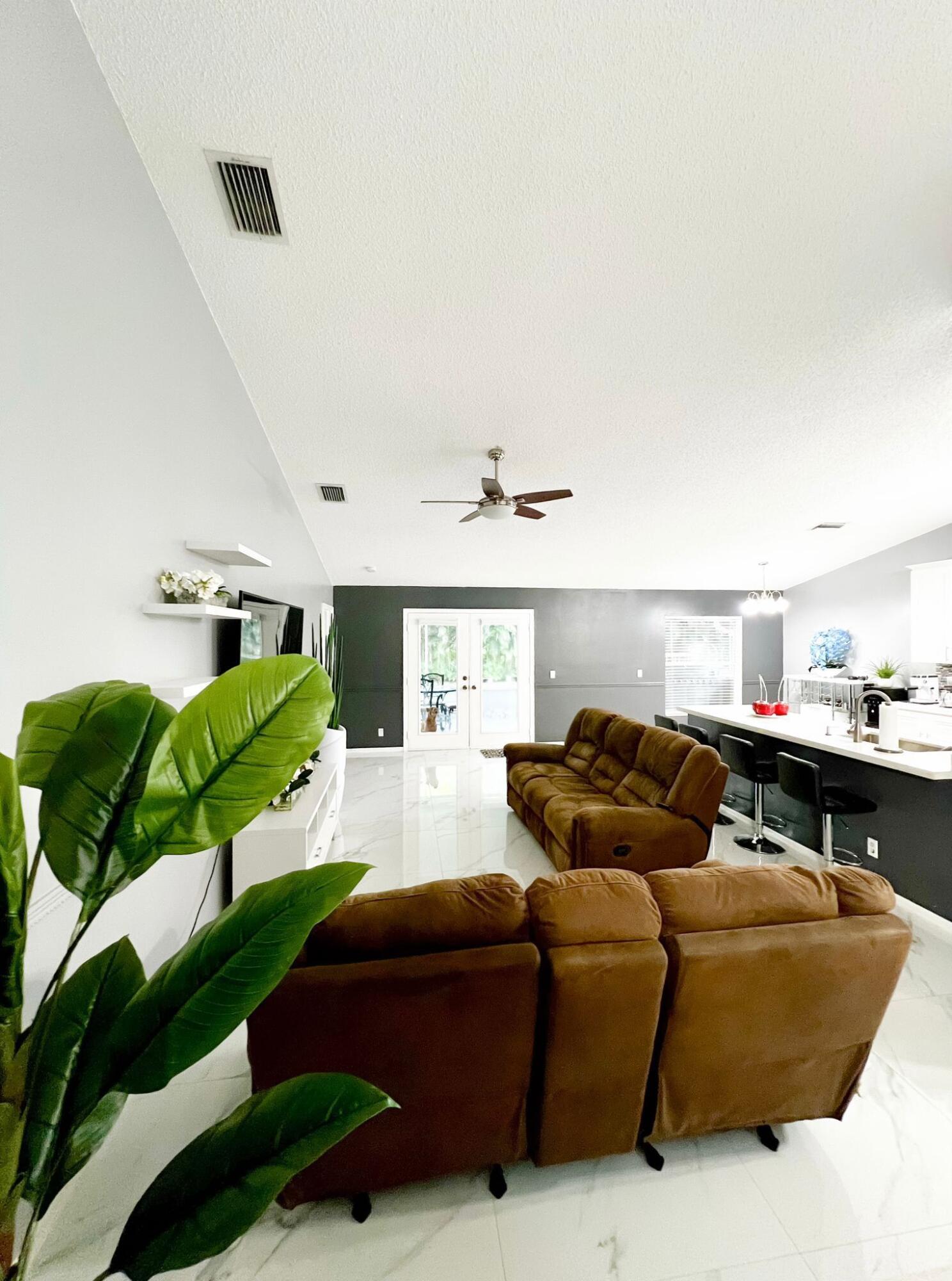 MLS #RX-10786409 image #6