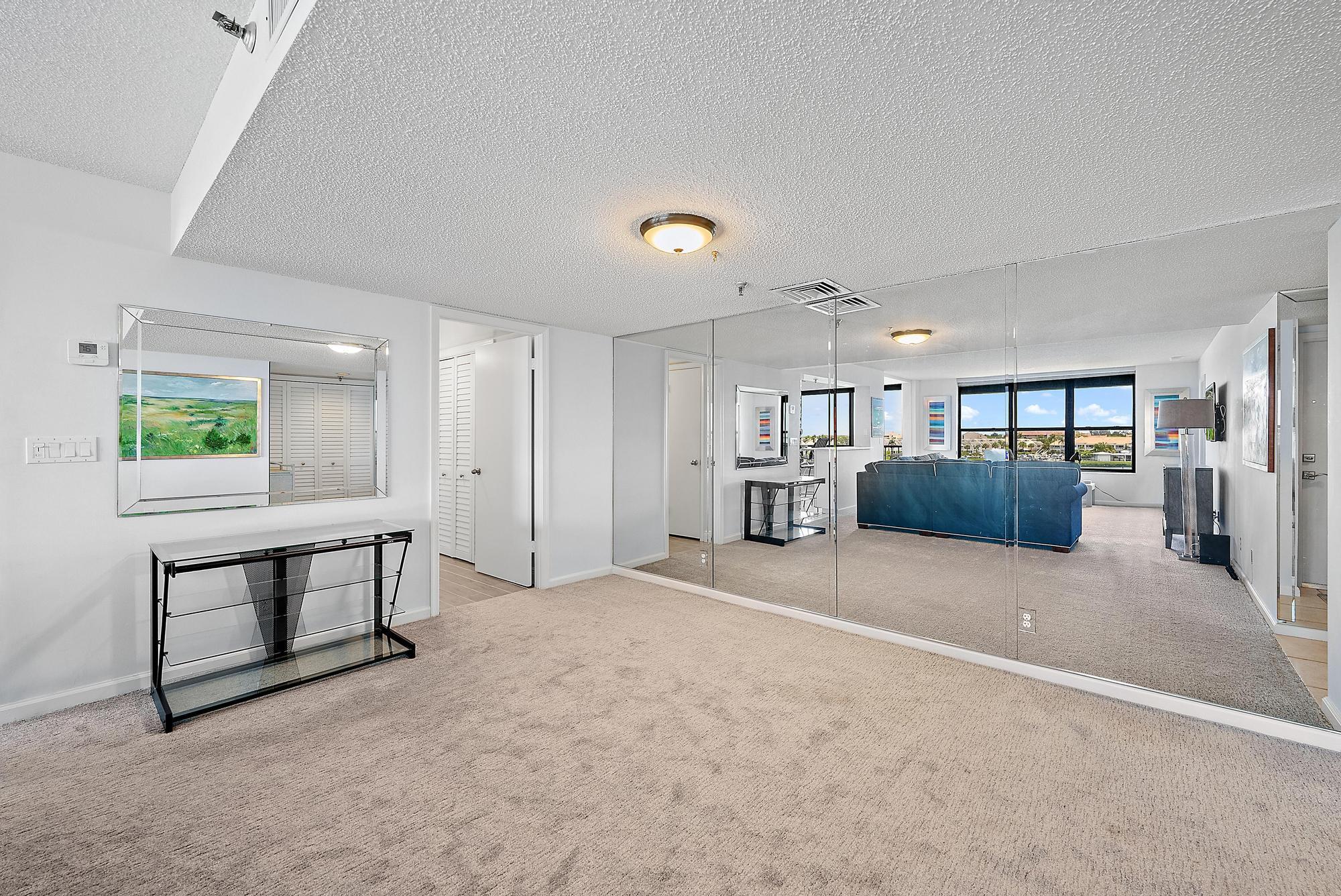 MLS #RX-11121089 image #1