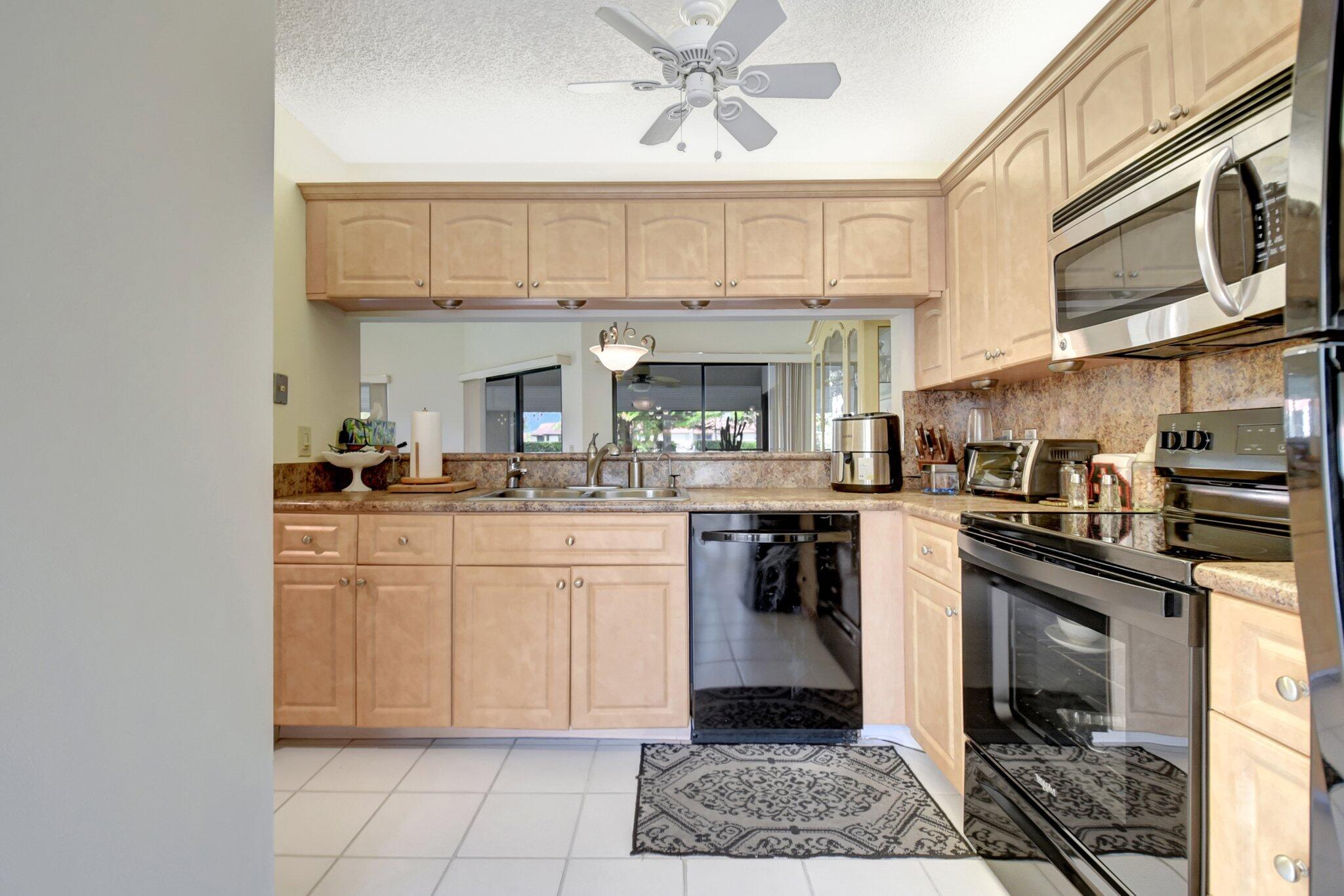 MLS #RX-11121090 image #7