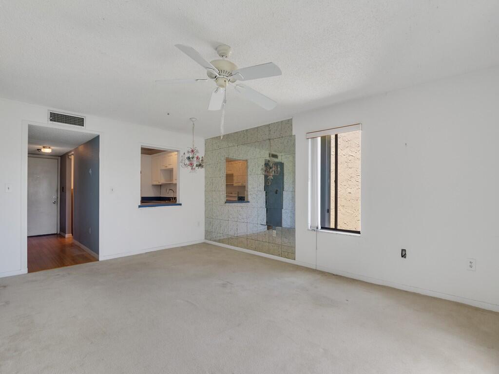 MLS #RX-10940190 image #6