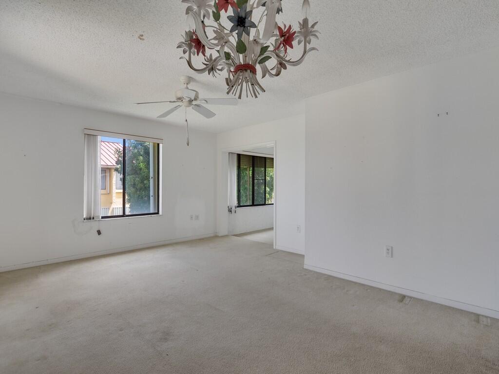 MLS #RX-10940190 image #8