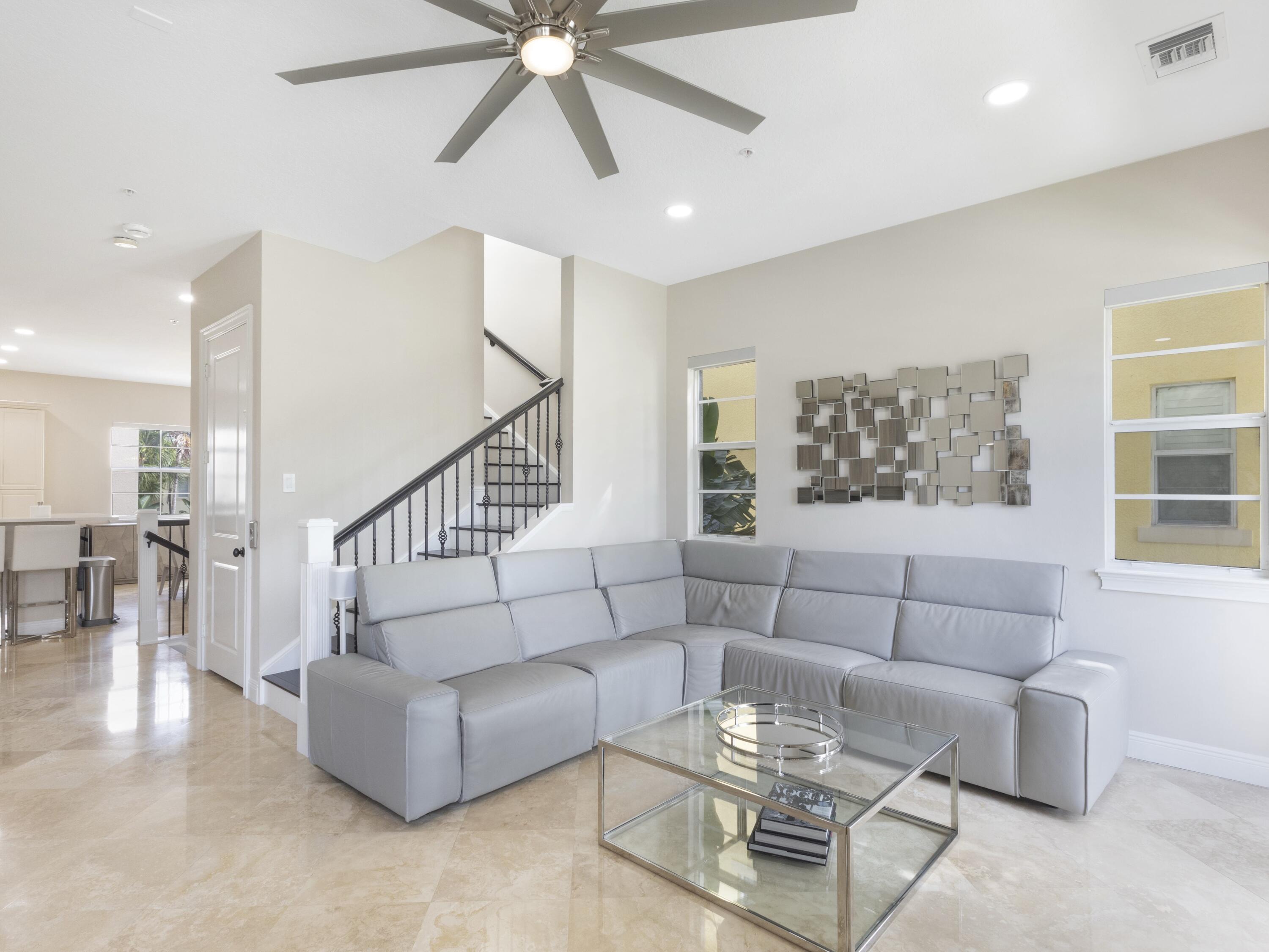 MLS #RX-11121401 image #10