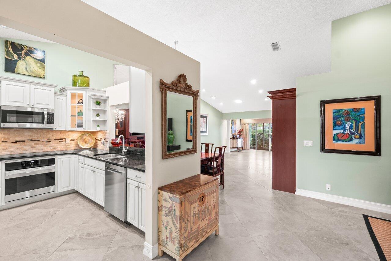 MLS #RX-11121458 image #3