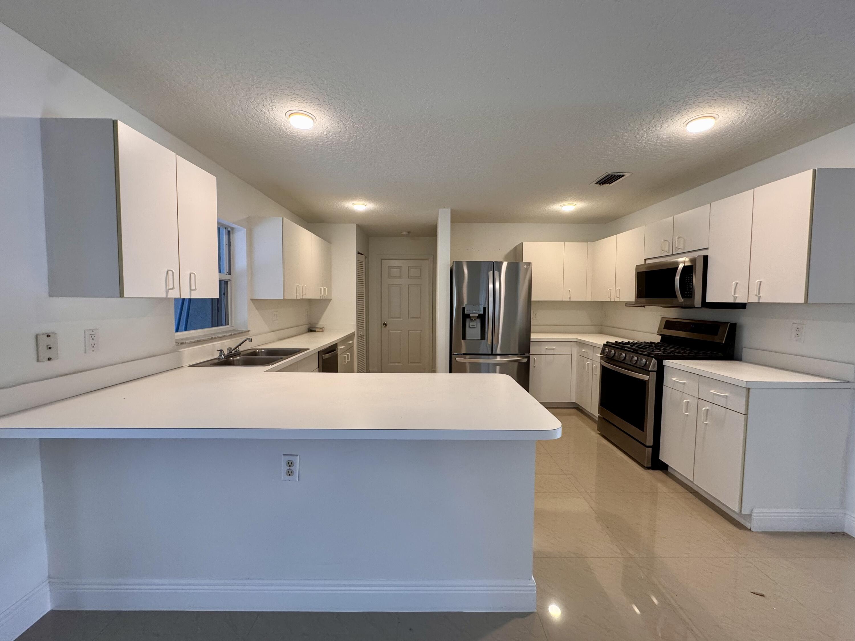 MLS #RX-11121494 image #5