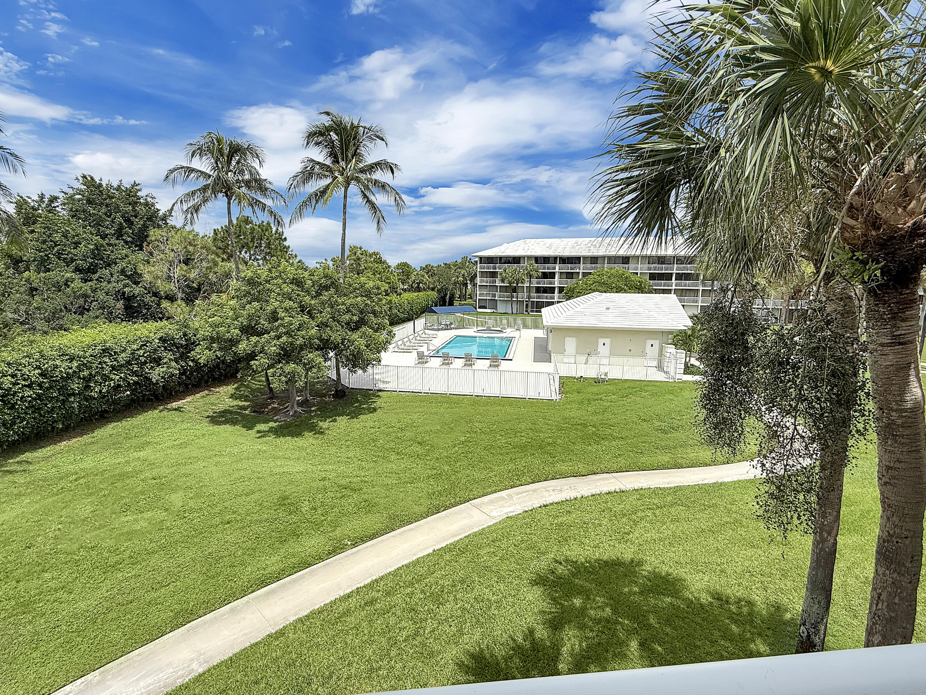 MLS #RX-11098183 image #2