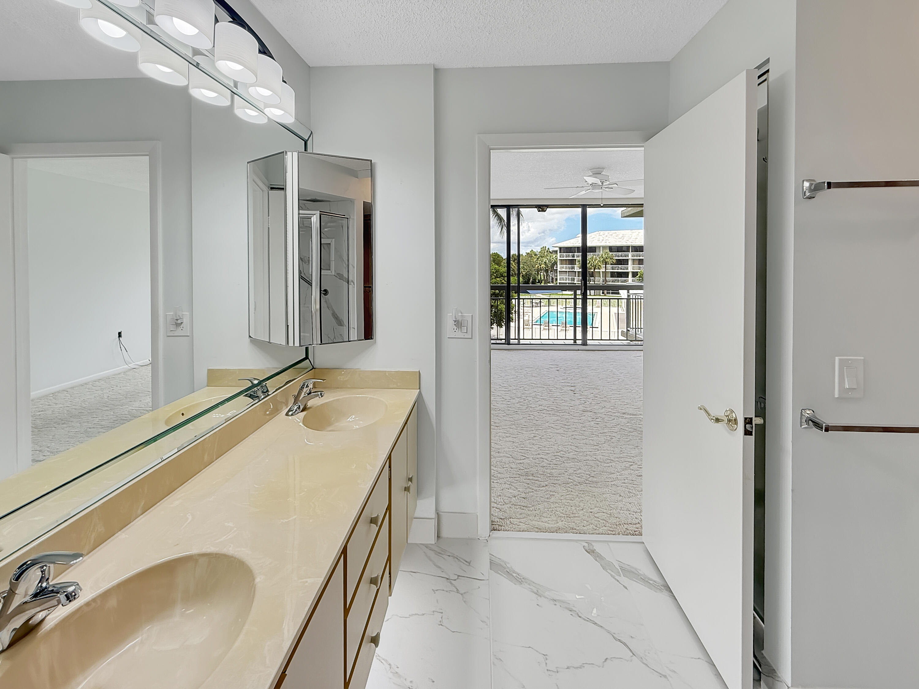 MLS #RX-11098183 image #6