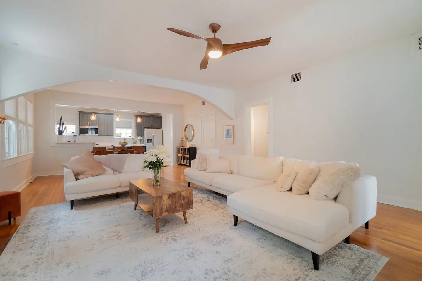 MLS #RX-11121741 image #3