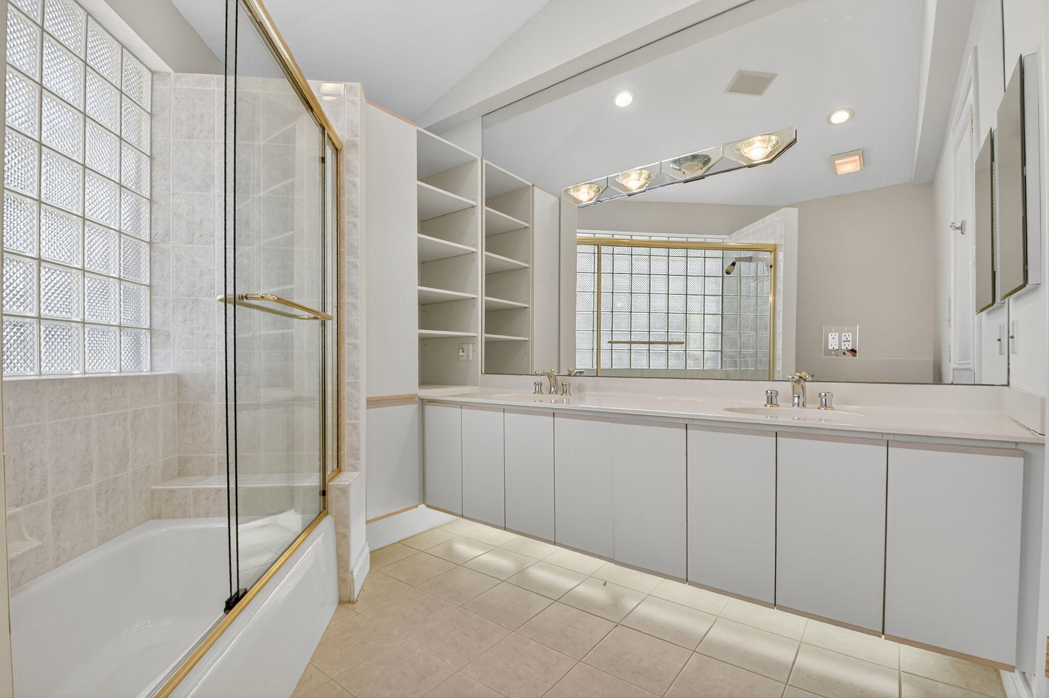 MLS #RX-11122075 image #43