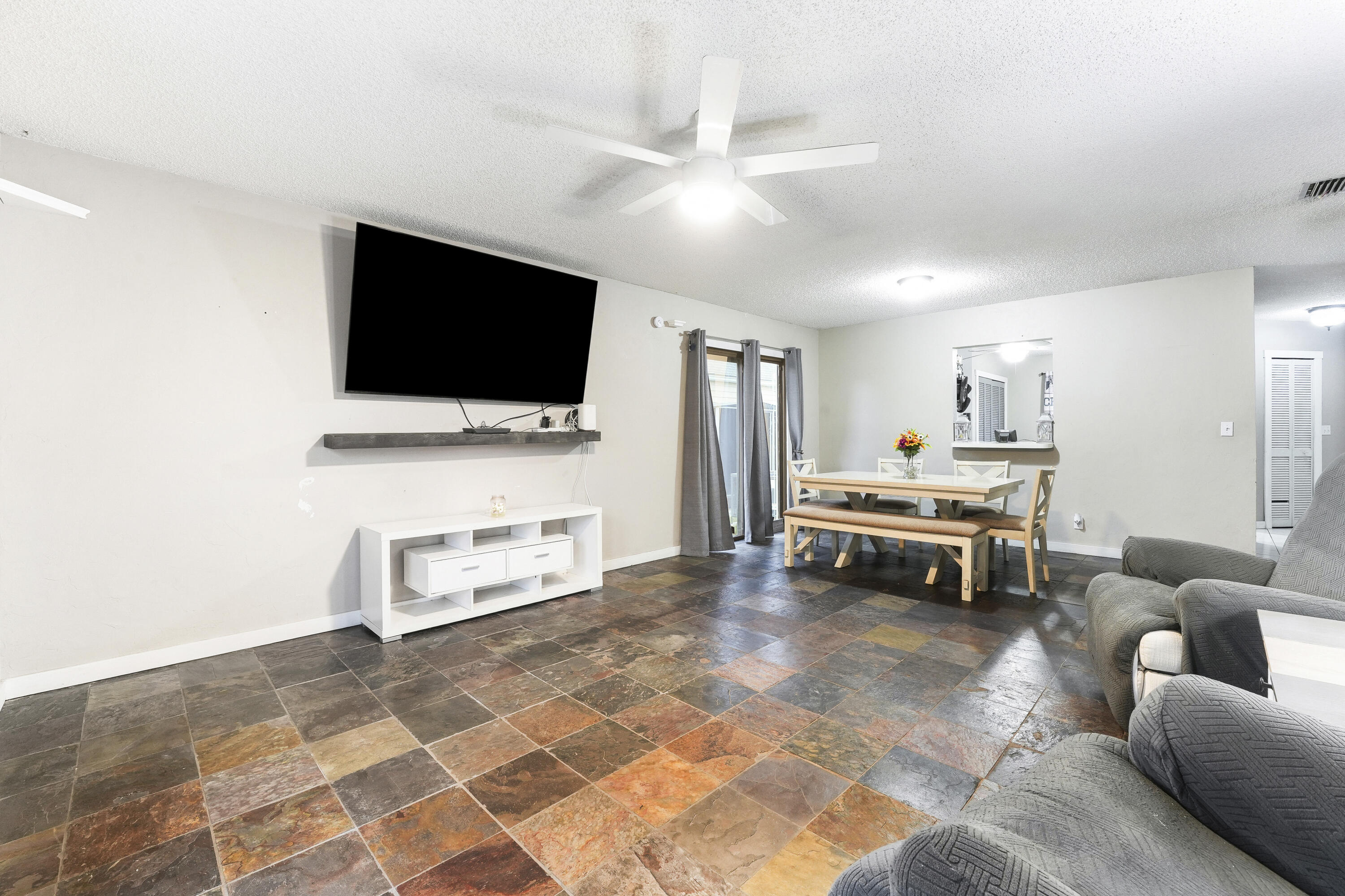 MLS #RX-11122200 image #11