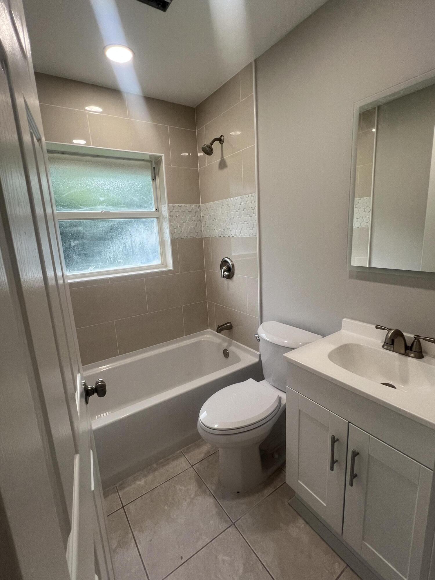 MLS #RX-11122235 image #10