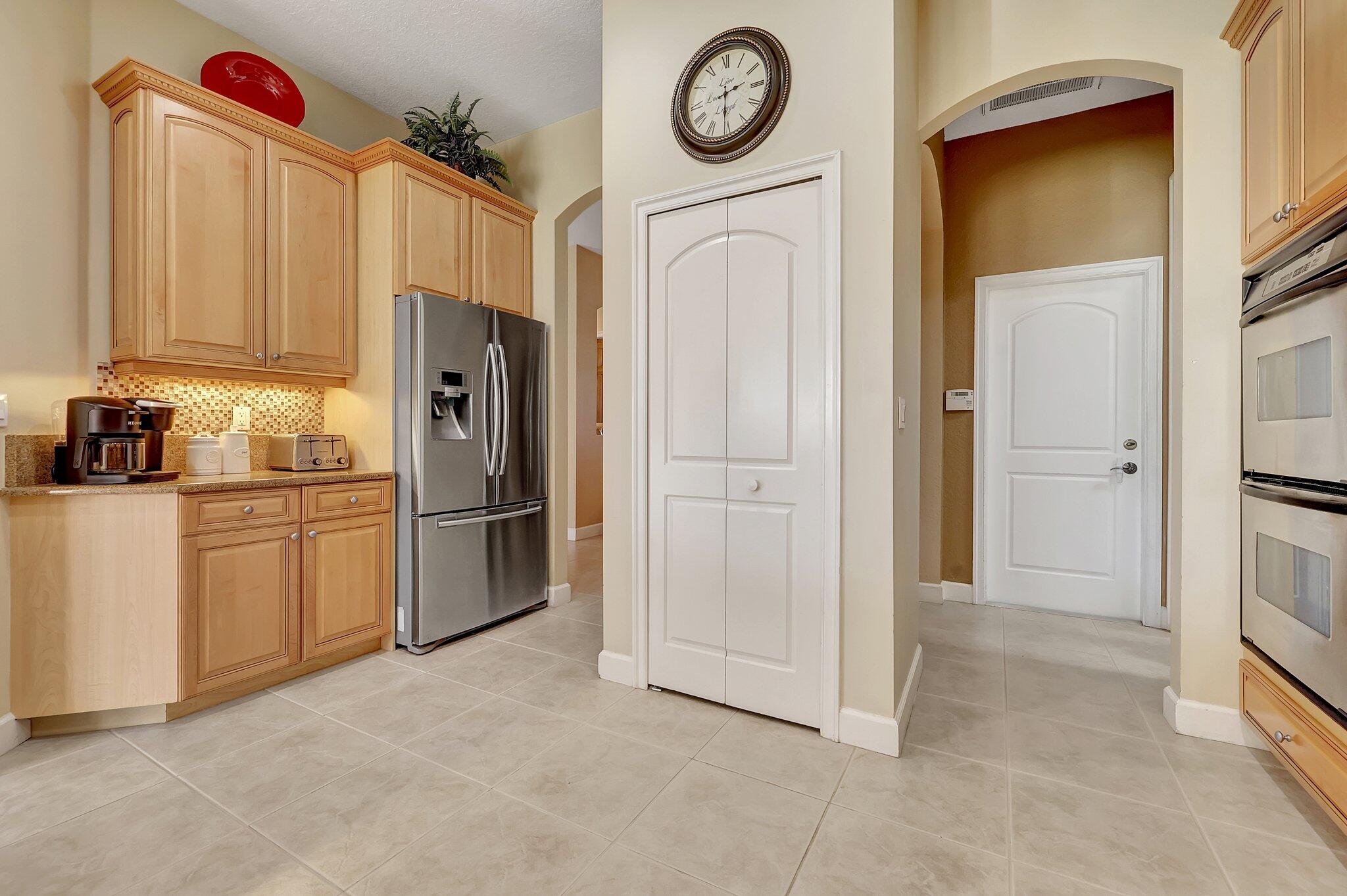 MLS #RX-11122343 image #16