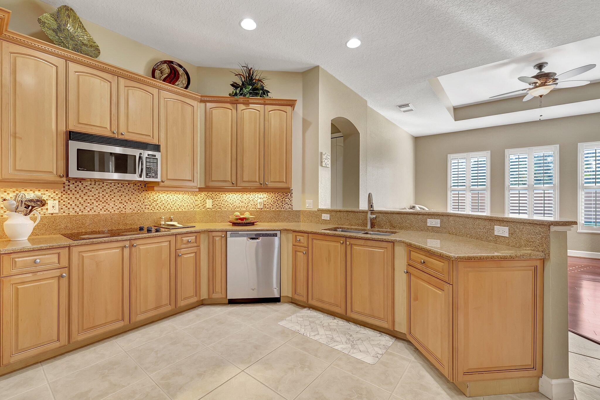 MLS #RX-11122343 image #17