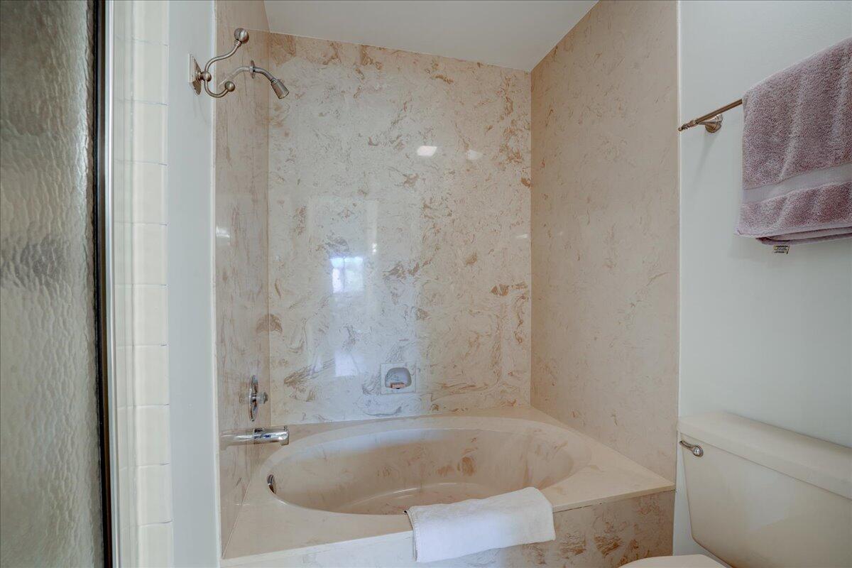 MLS #RX-10667745 image #28