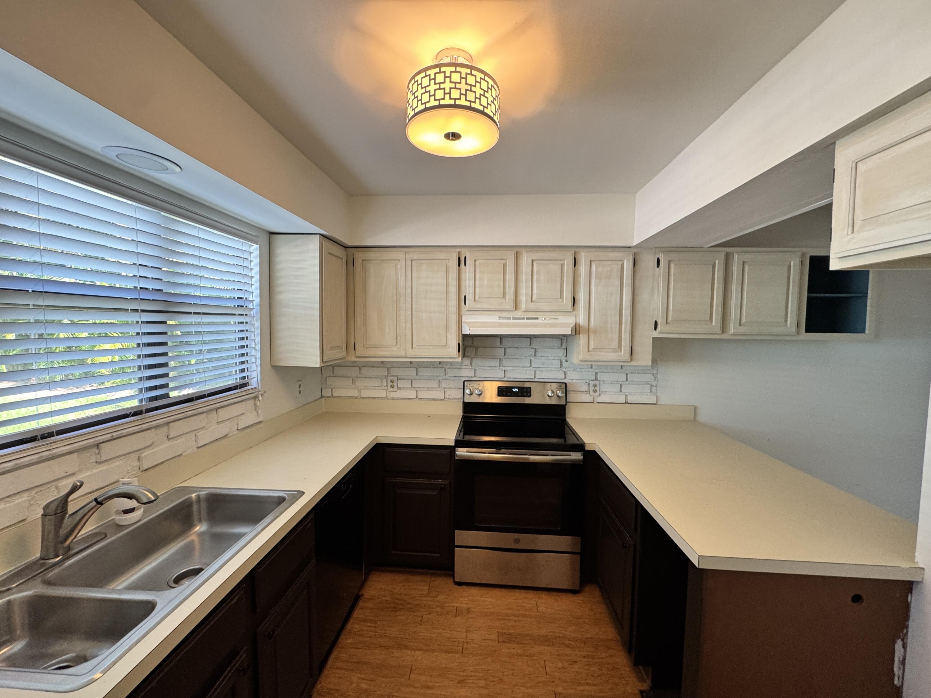 MLS #RX-11122355 image #3