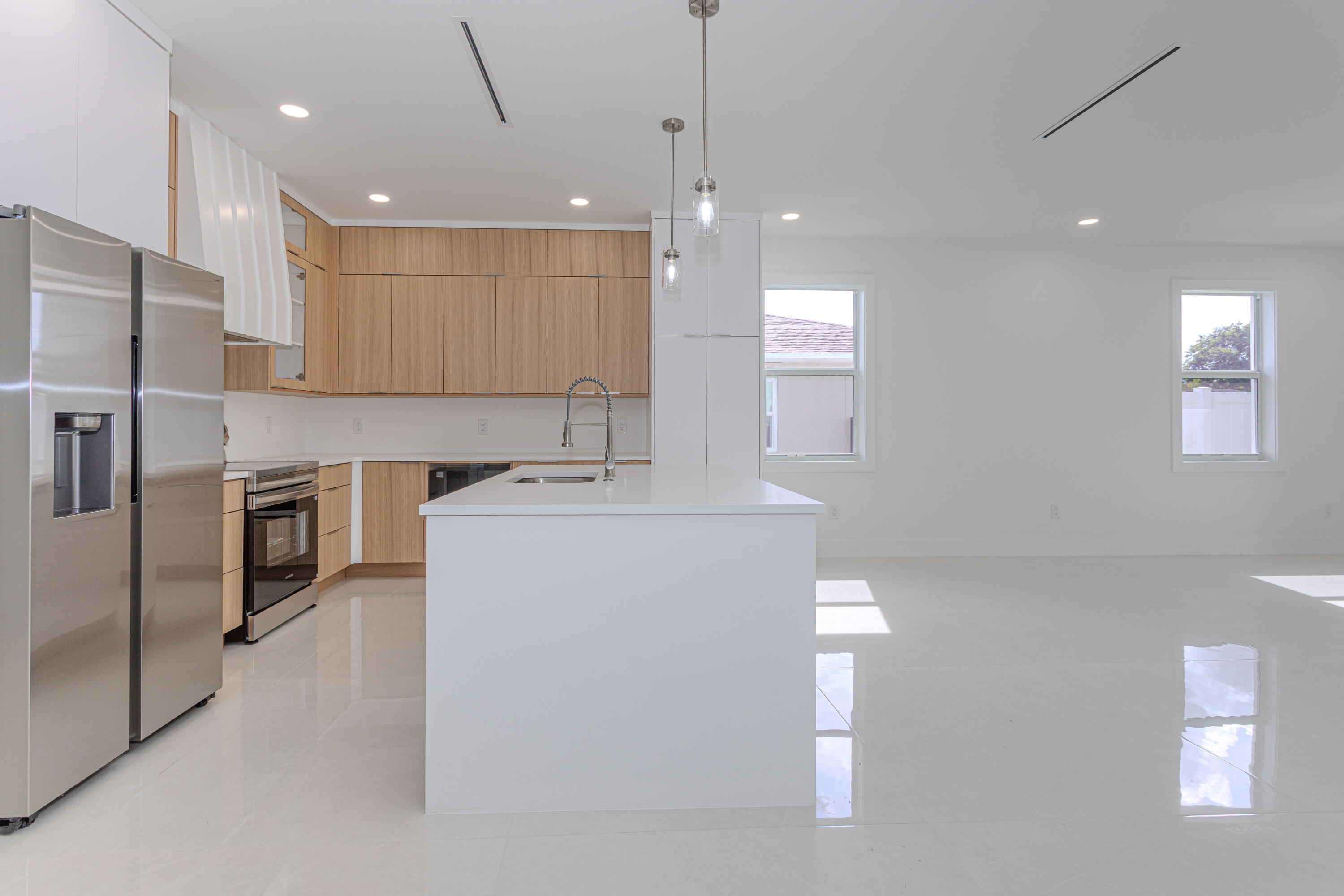 MLS #RX-11122681 image #2