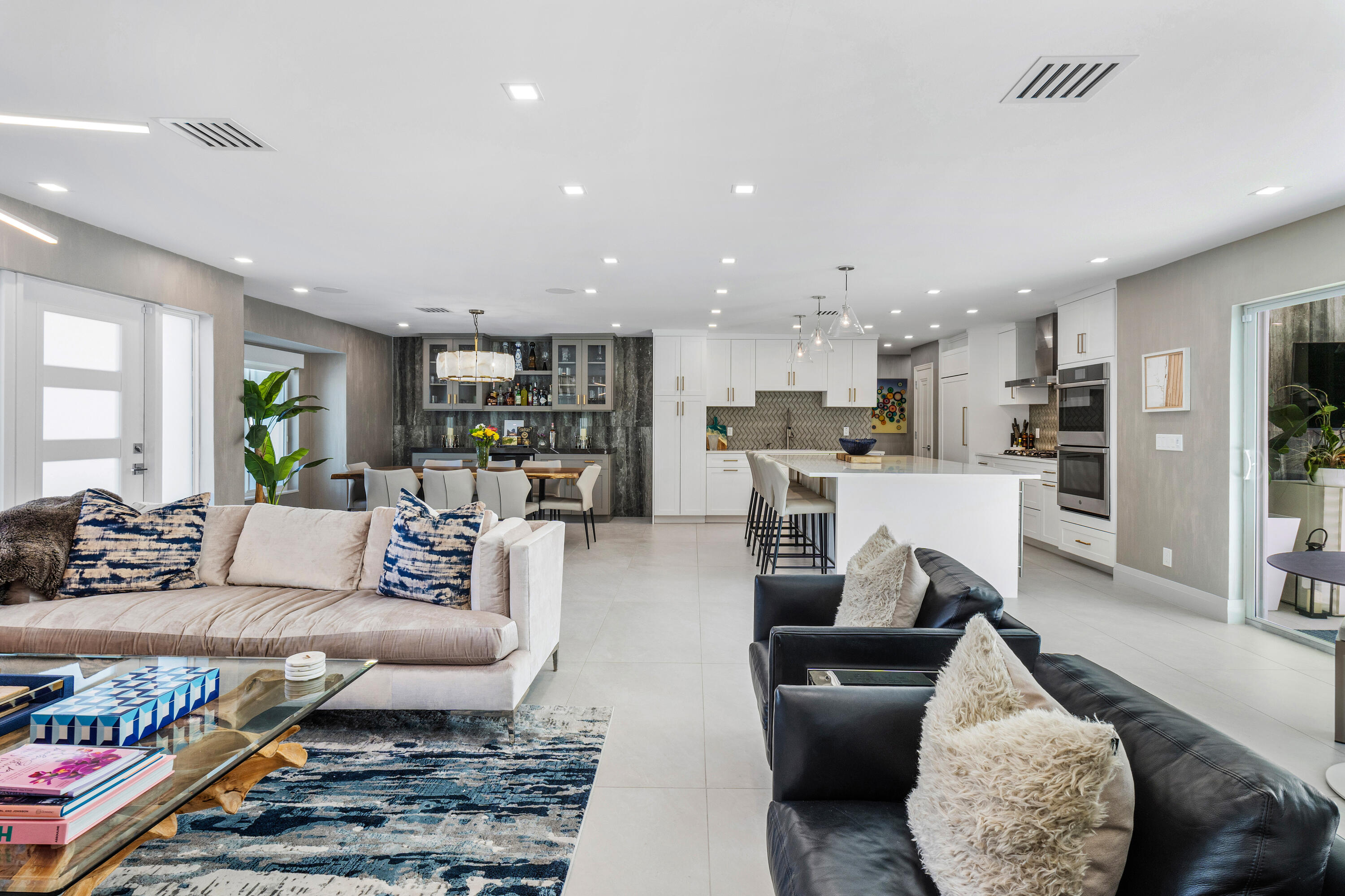 MLS #RX-10793705 image #4