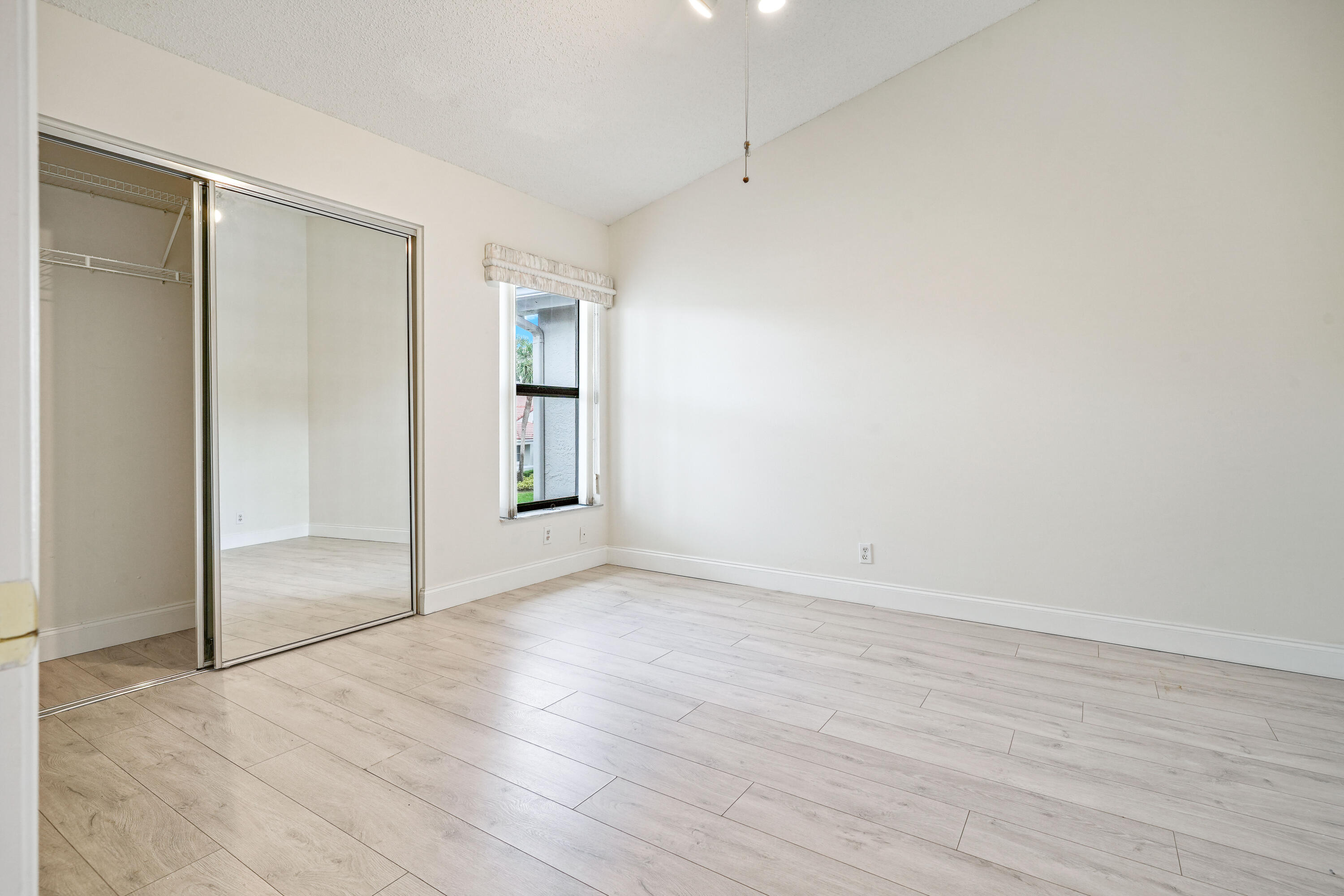 MLS #RX-11075087 image #25