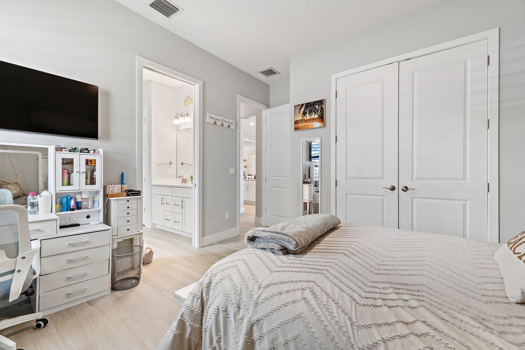 MLS #RX-11122986 image #63