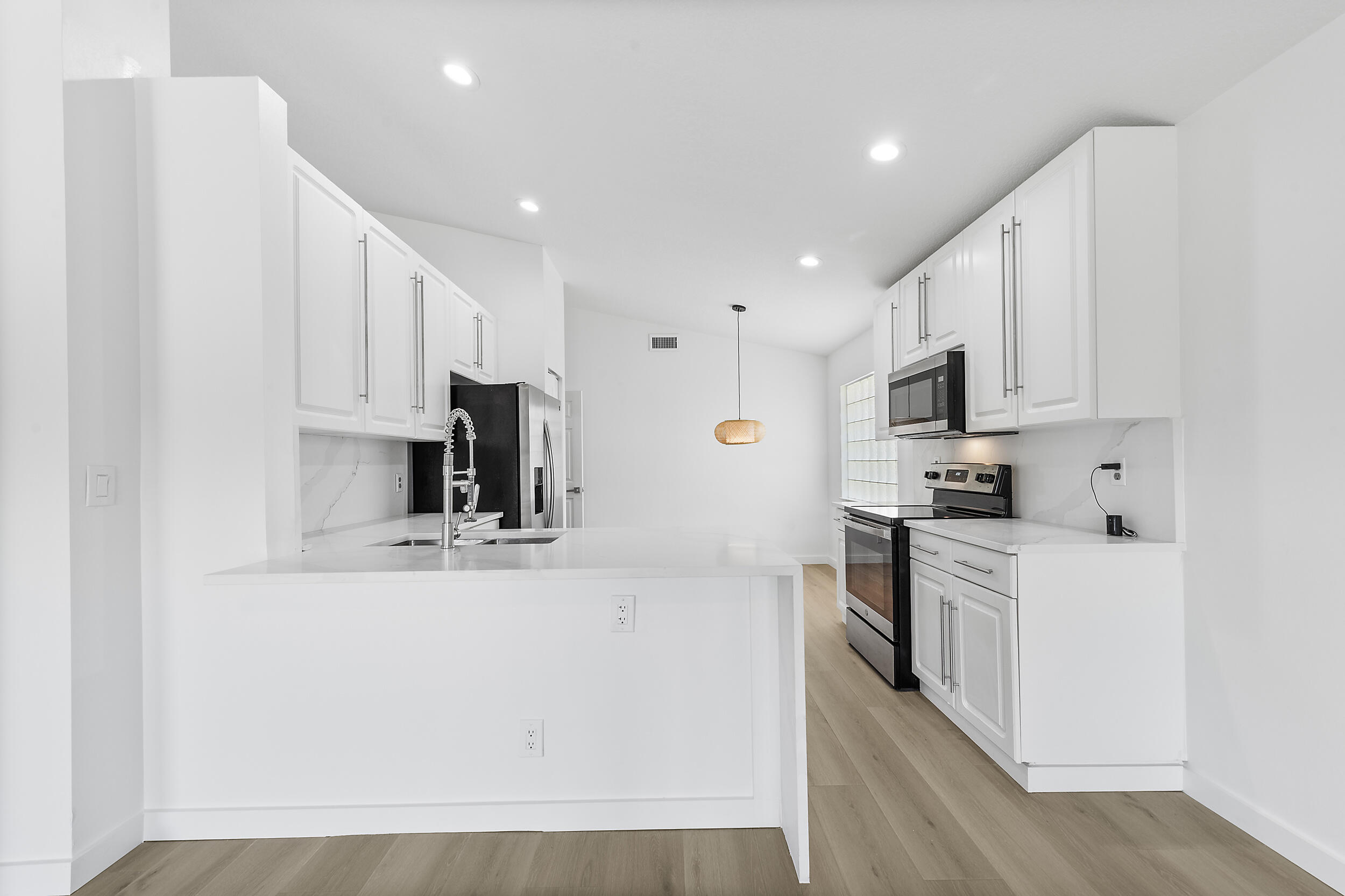 MLS #RX-11123037 image #4