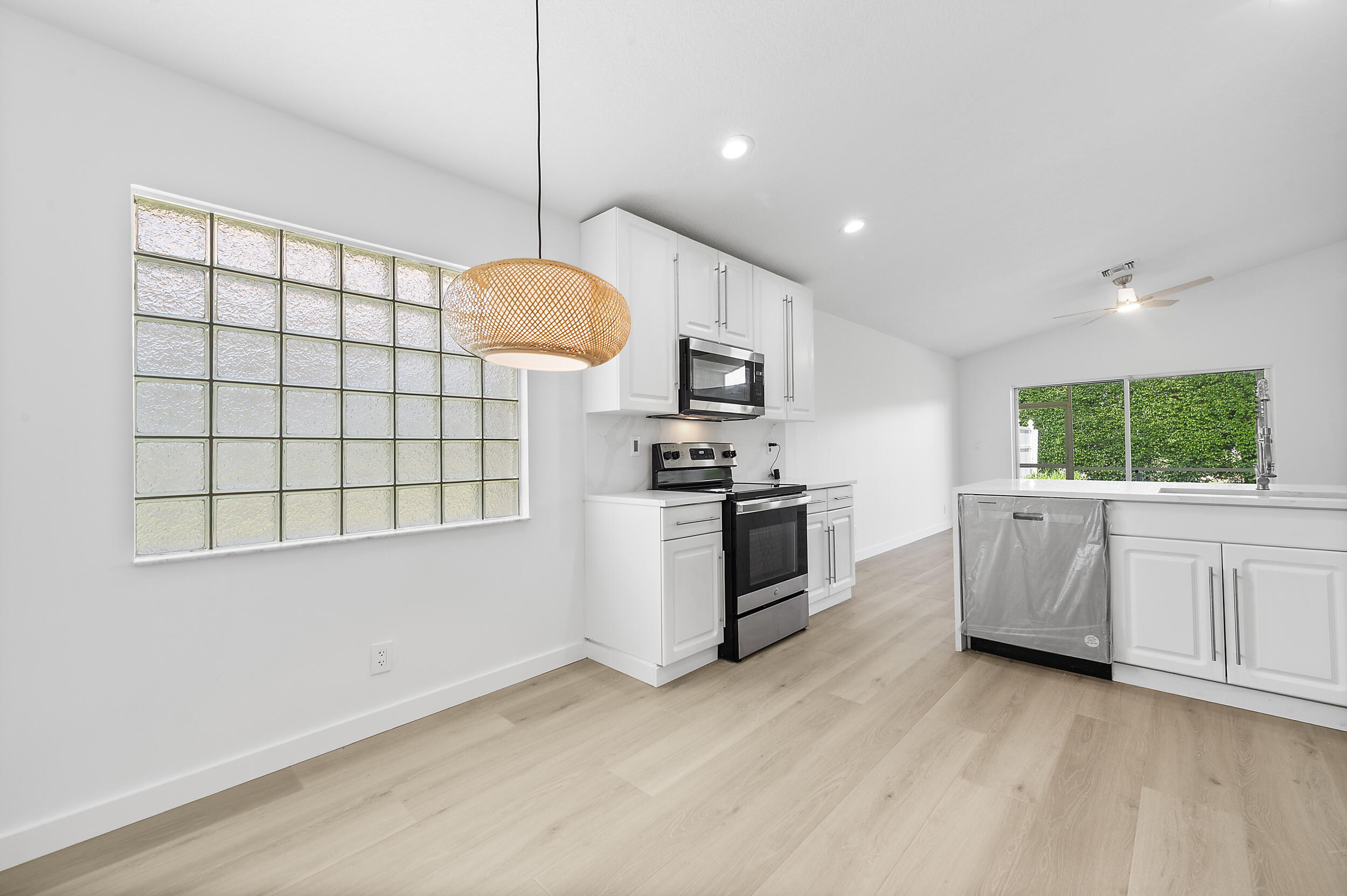 MLS #RX-11123037 image #5